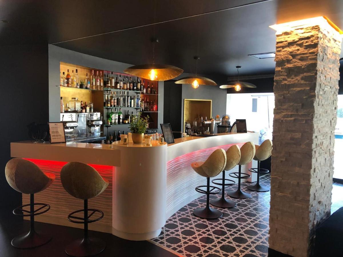 Mercure Orléans Centre Bords de Loire Esterno foto